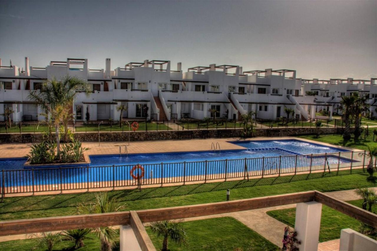 Condado De Alhama Apt-Pool-Park-Parking-Sleeps4 Алама-де-Мурсия Экстерьер фото